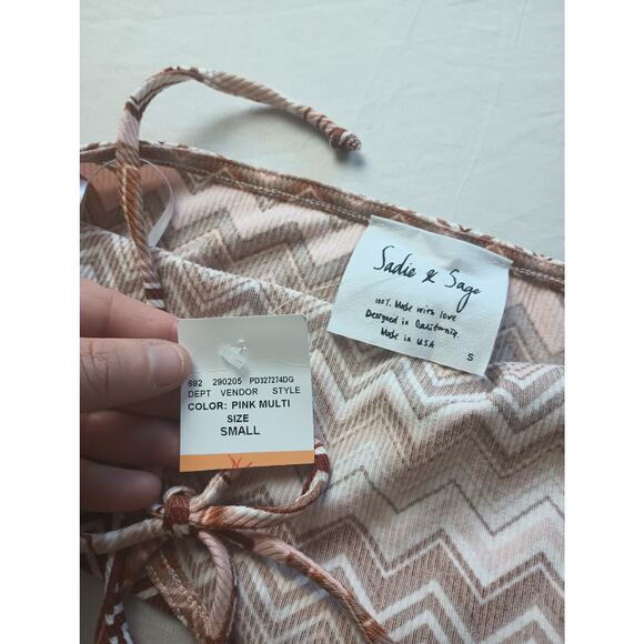 Sadie & Sage Cropped Halter Top Women Size Small NWT Brown Tan Festival - Picture 2 of 3